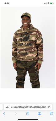 The Military camouflage hoodie edition
